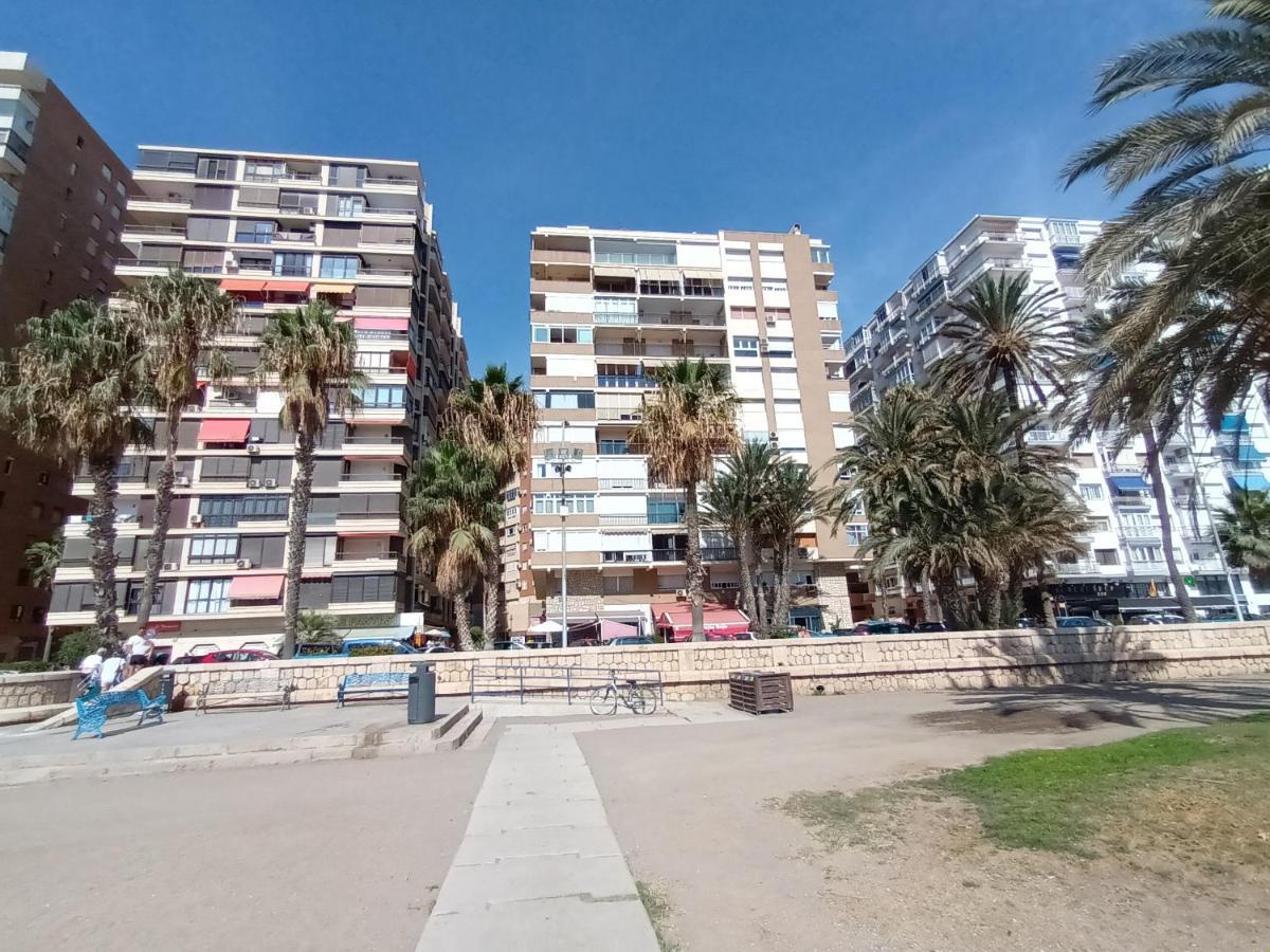 Апартаменти New Maritimo Малага Екстер'єр фото