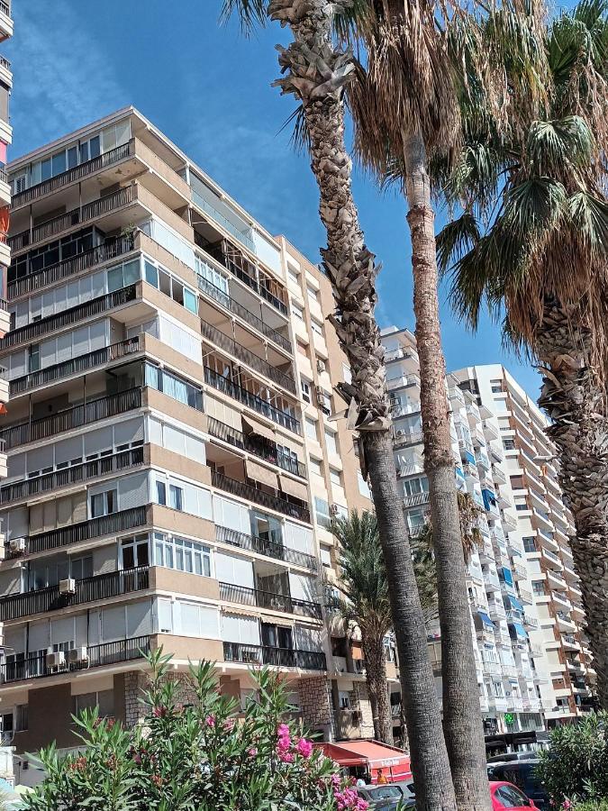 Апартаменти New Maritimo Малага Екстер'єр фото